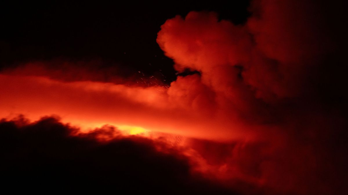Elevan la alerta del Etna al nivel "amarillo" por actividad eruptiva media