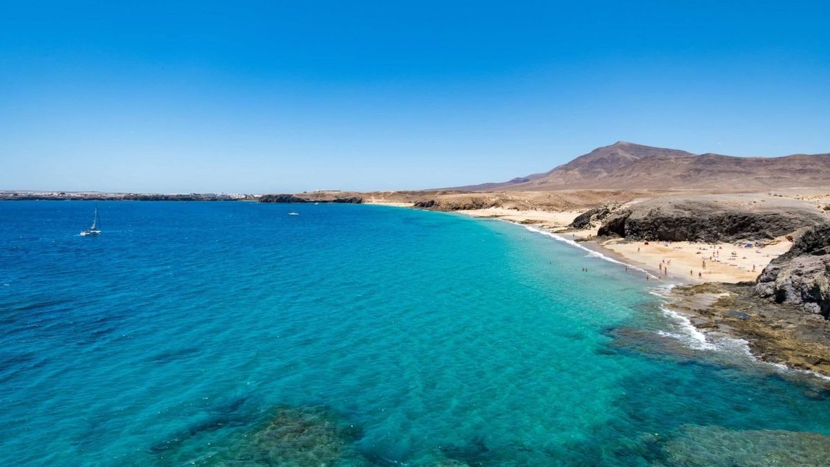 Este es el destino de España en el que podrás disfrutar de sol y playa este fin de semana